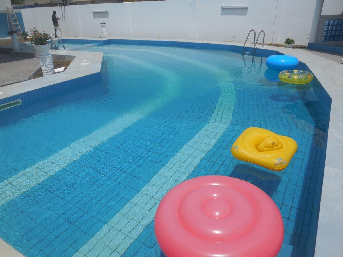 Hotel Bkbg Λομέ Εξωτερικό φωτογραφία
