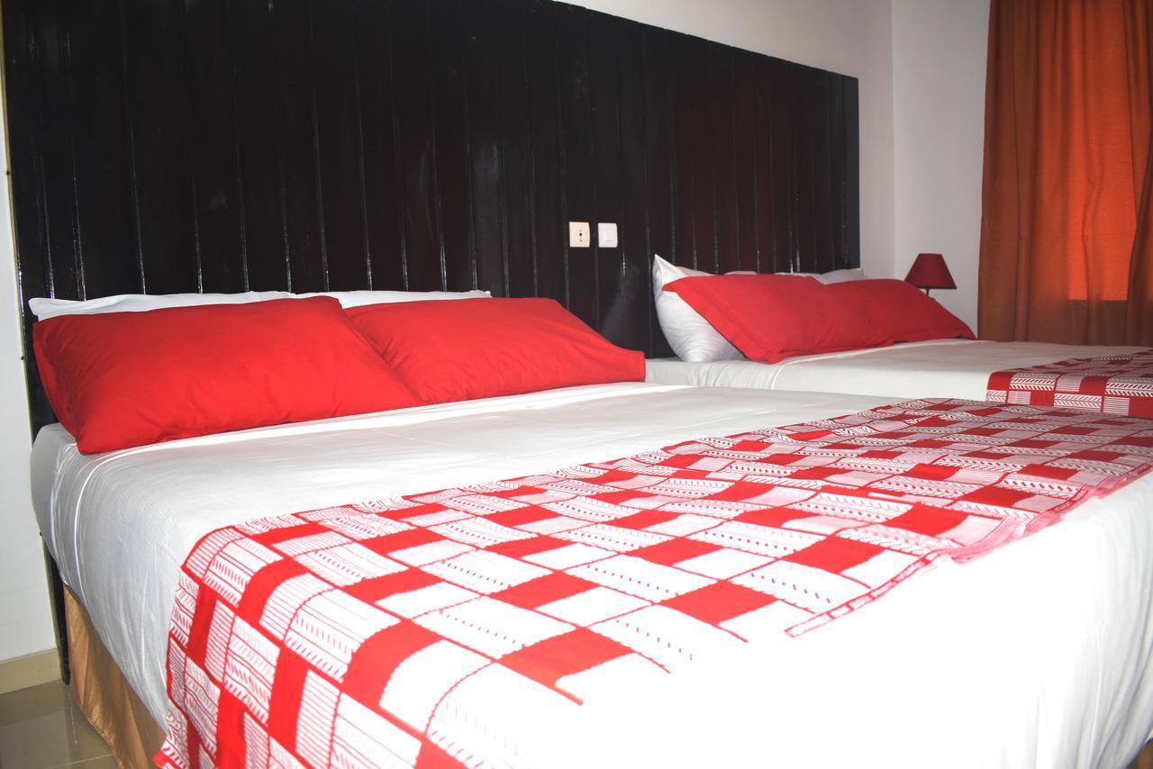 Hotel Bkbg Λομέ Εξωτερικό φωτογραφία