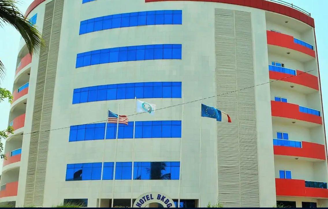 Hotel Bkbg Λομέ Εξωτερικό φωτογραφία
